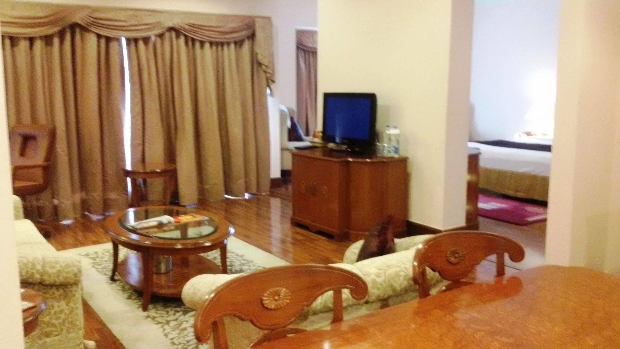 Park Plaza Omr 5*