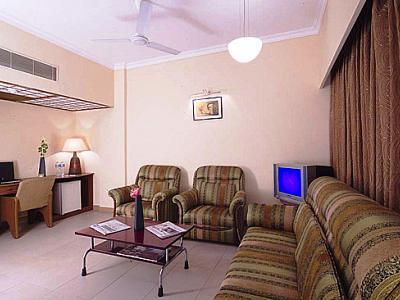Hotel Super Townhouse Koyambedu 4*