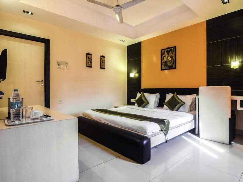 Treebo Trip Hive Chennai