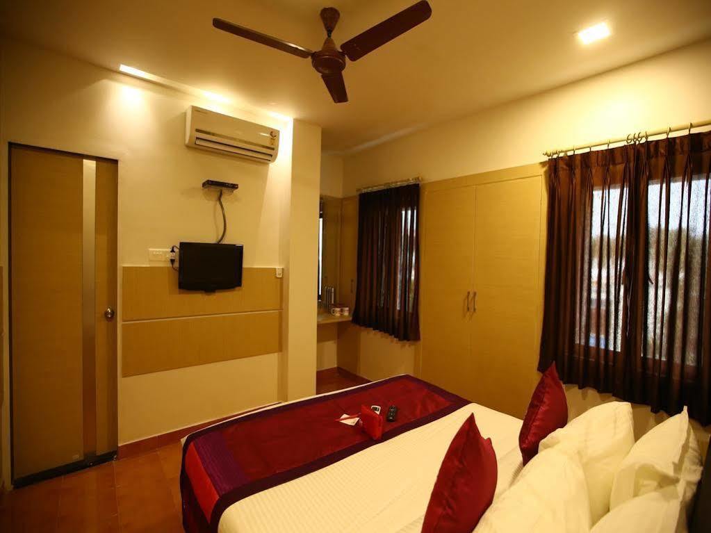 Oyo 968 Hotel Poigai 3* Chennai