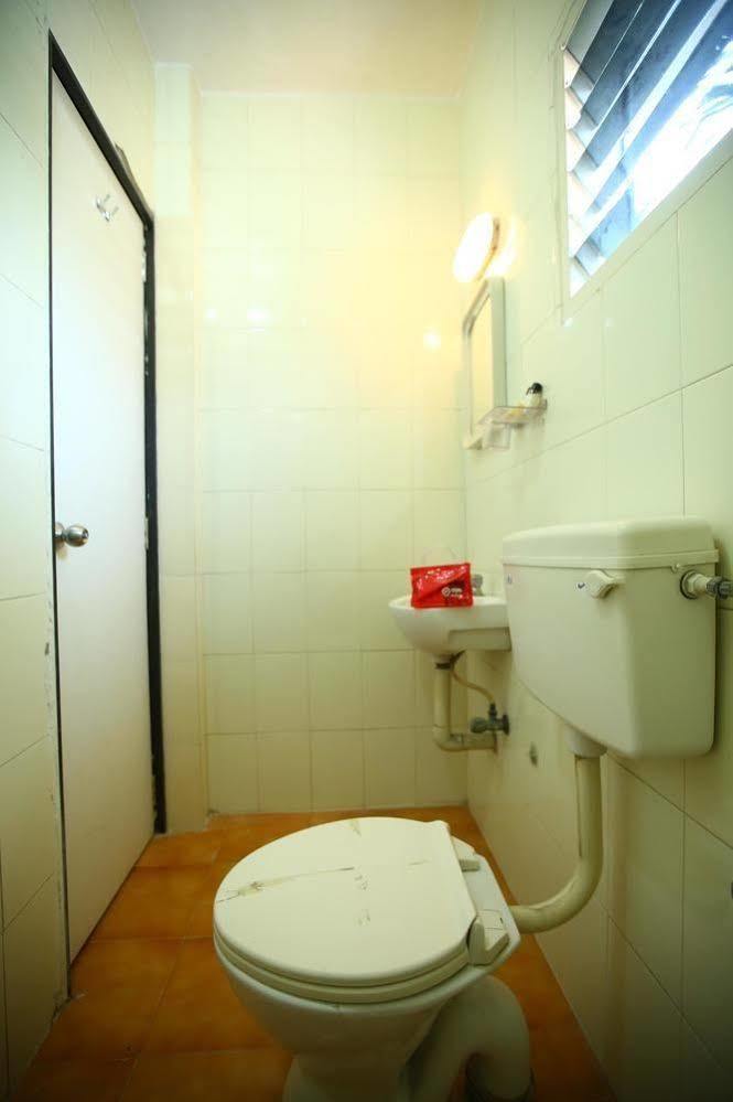 Oyo 968 Hotel Poigai 3* Chennai