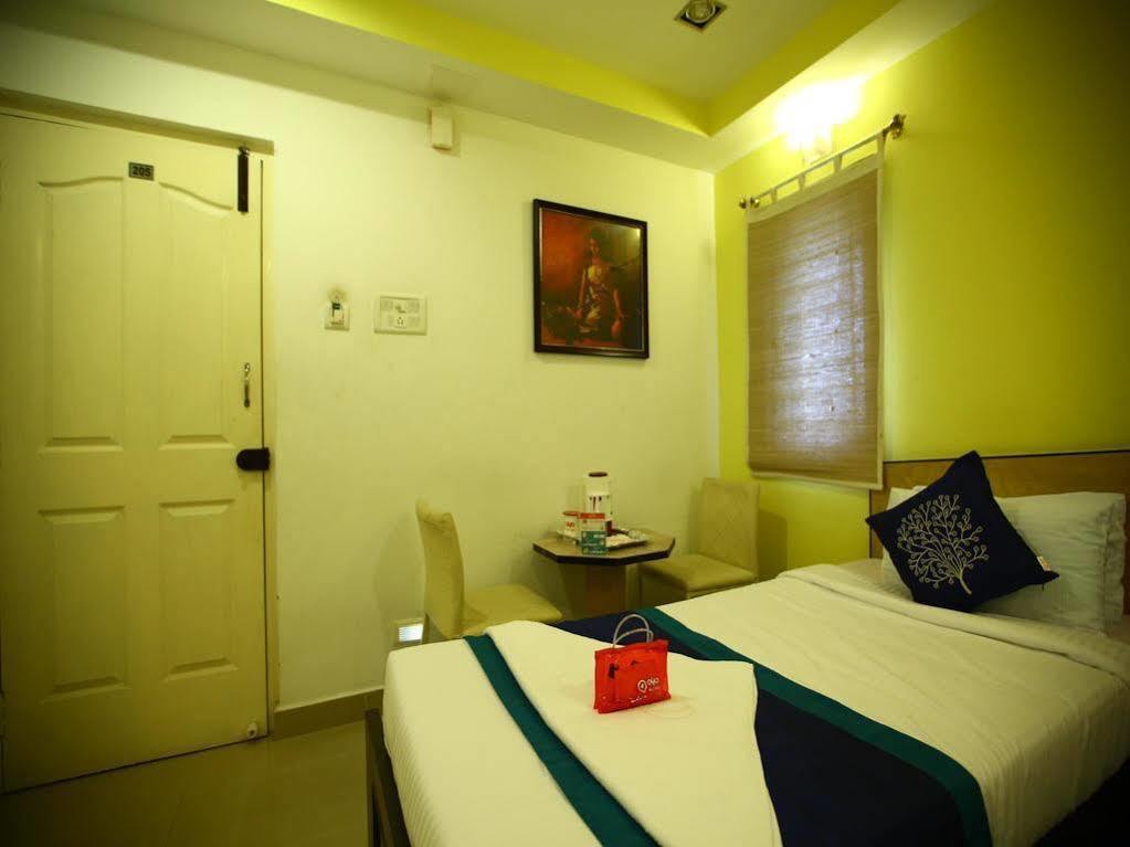 Oyo Rooms Omr Perungudi Rmz It Park