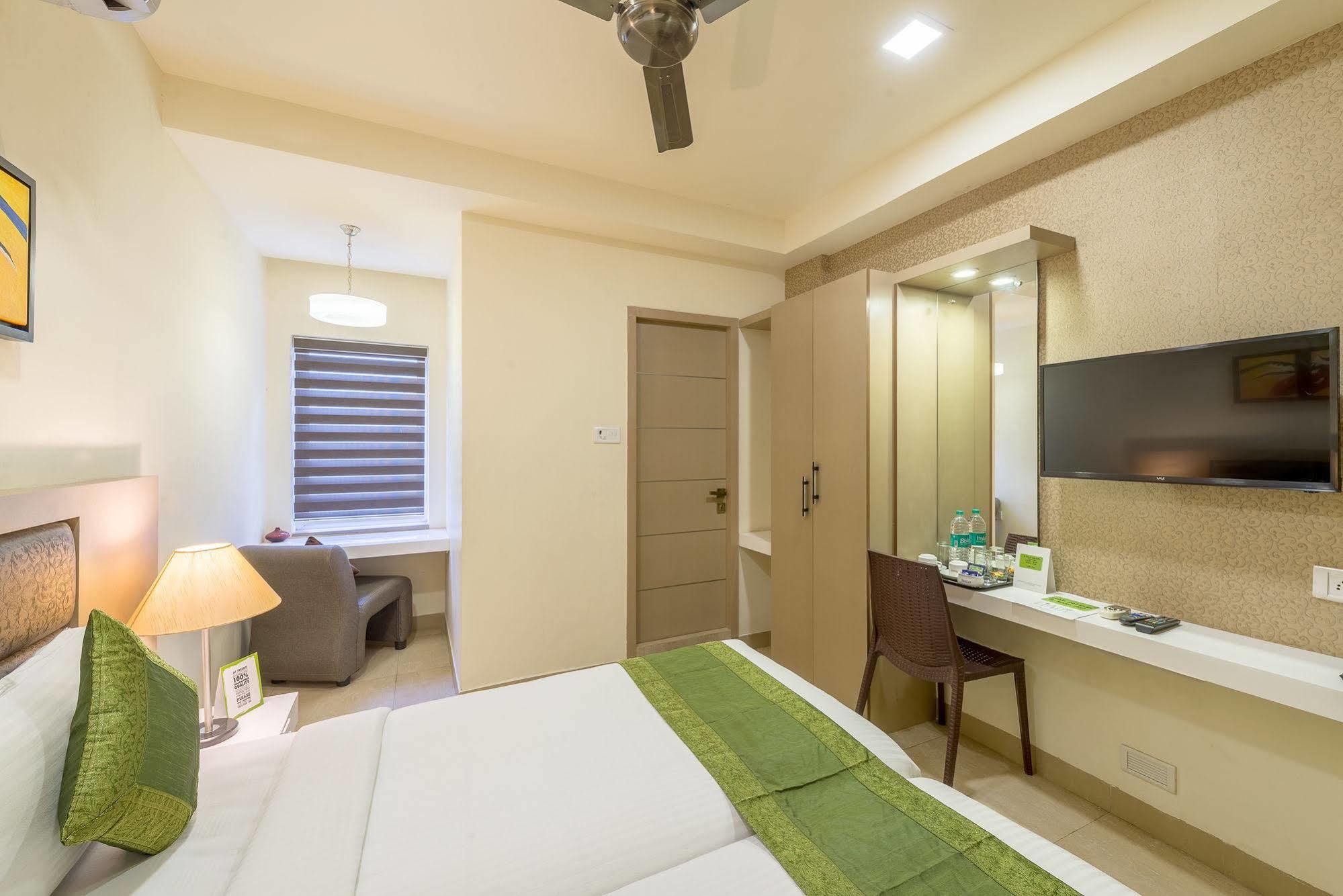 Treebo Nestlay Airport Alandur Hotel