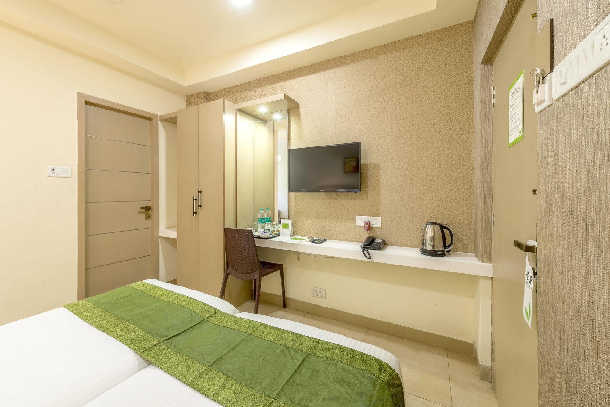 Treebo Nestlay Airport Alandur 3* Chennai