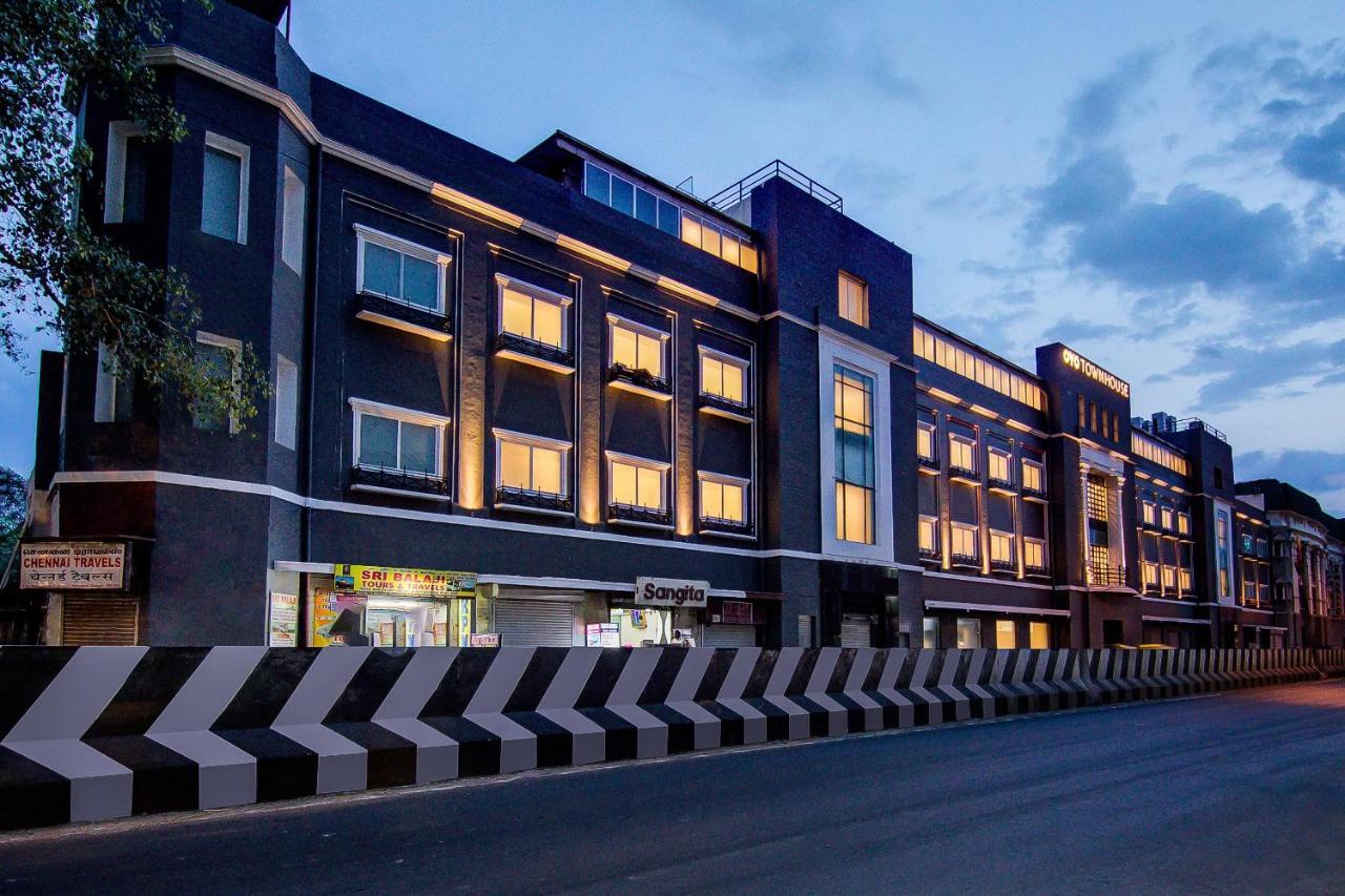 Oyo Townhouse 037 Central Station 4*
