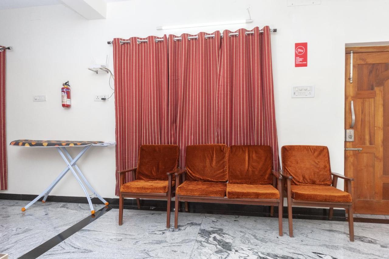 Hotel Oyo 8629 Agani Residency 3*