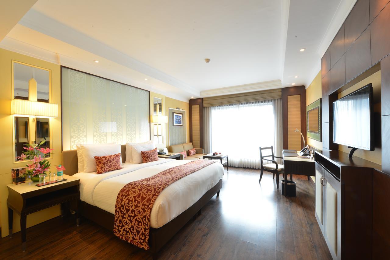 Ramada Plaza Hotel