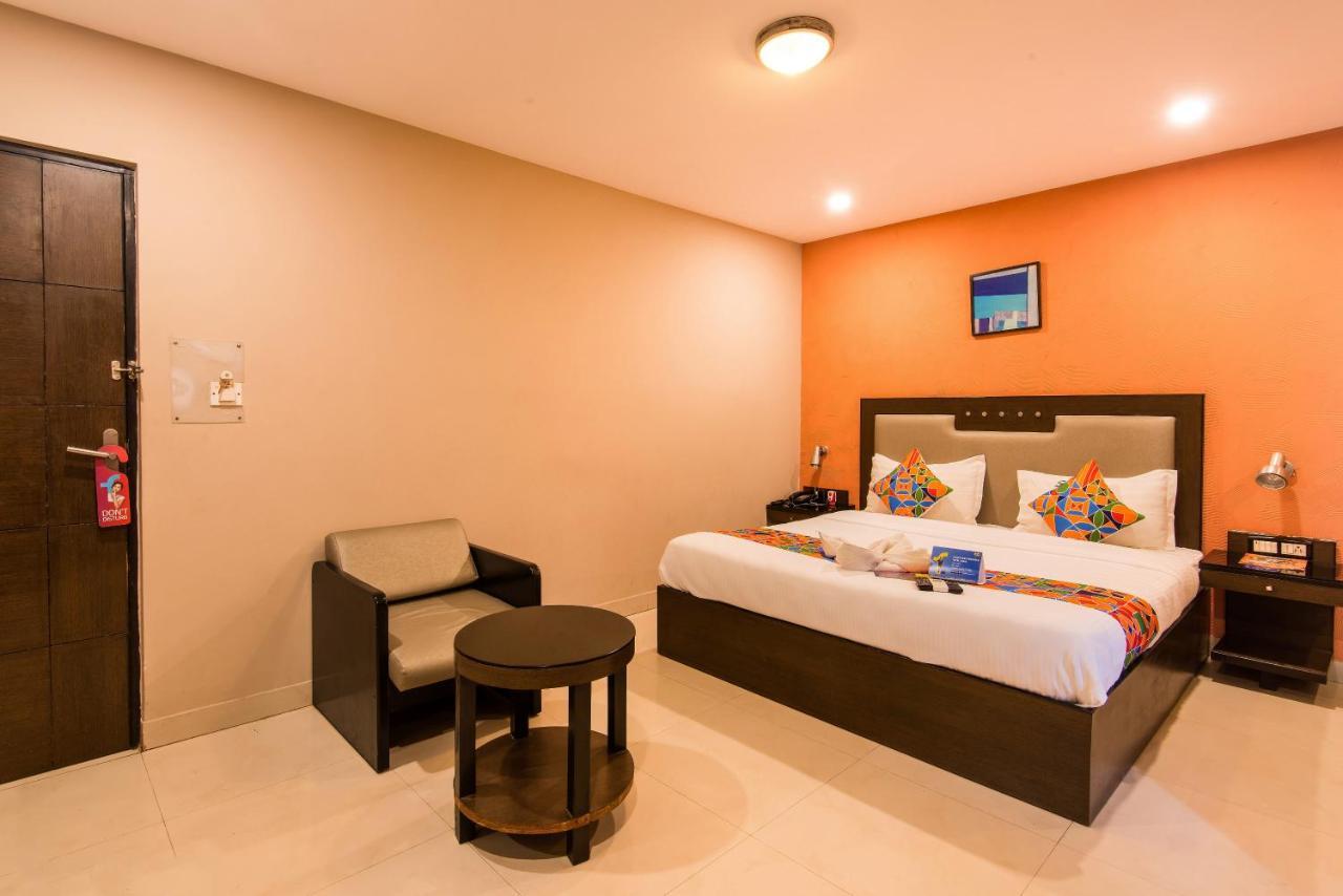 Hotel Fabhotel Santhome Mylapore Chennai