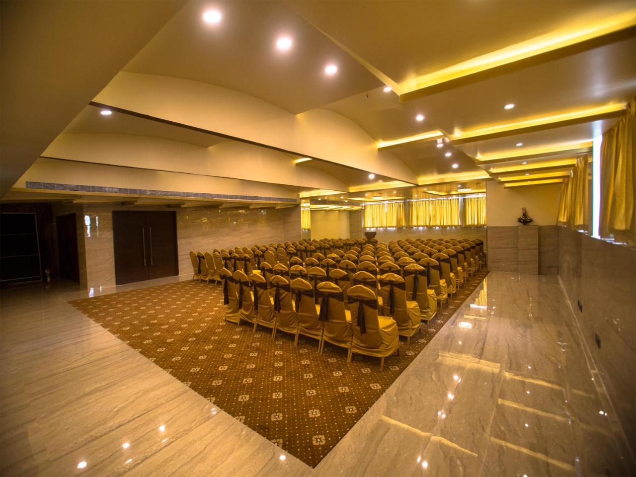 St Parklane Airport Chennai