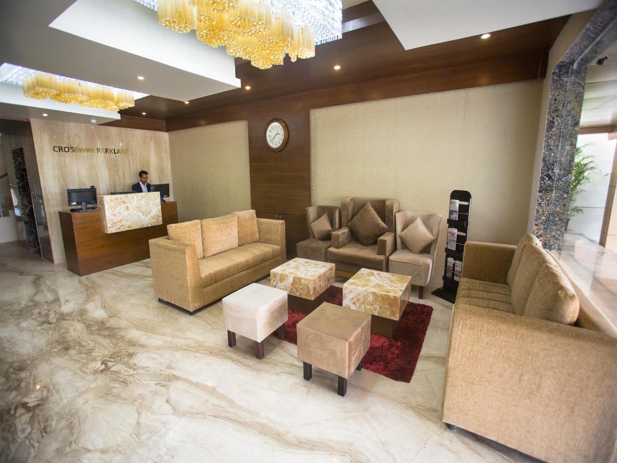 Hotel St Parklane Airport 3*