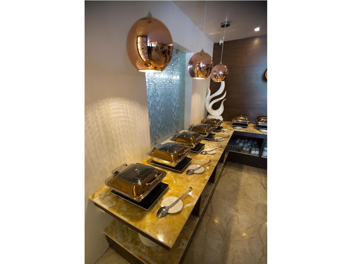 St Parklane Airport 3* Chennai