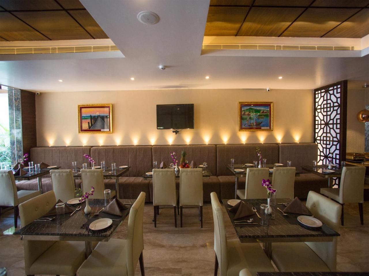 St Parklane Airport Chennai