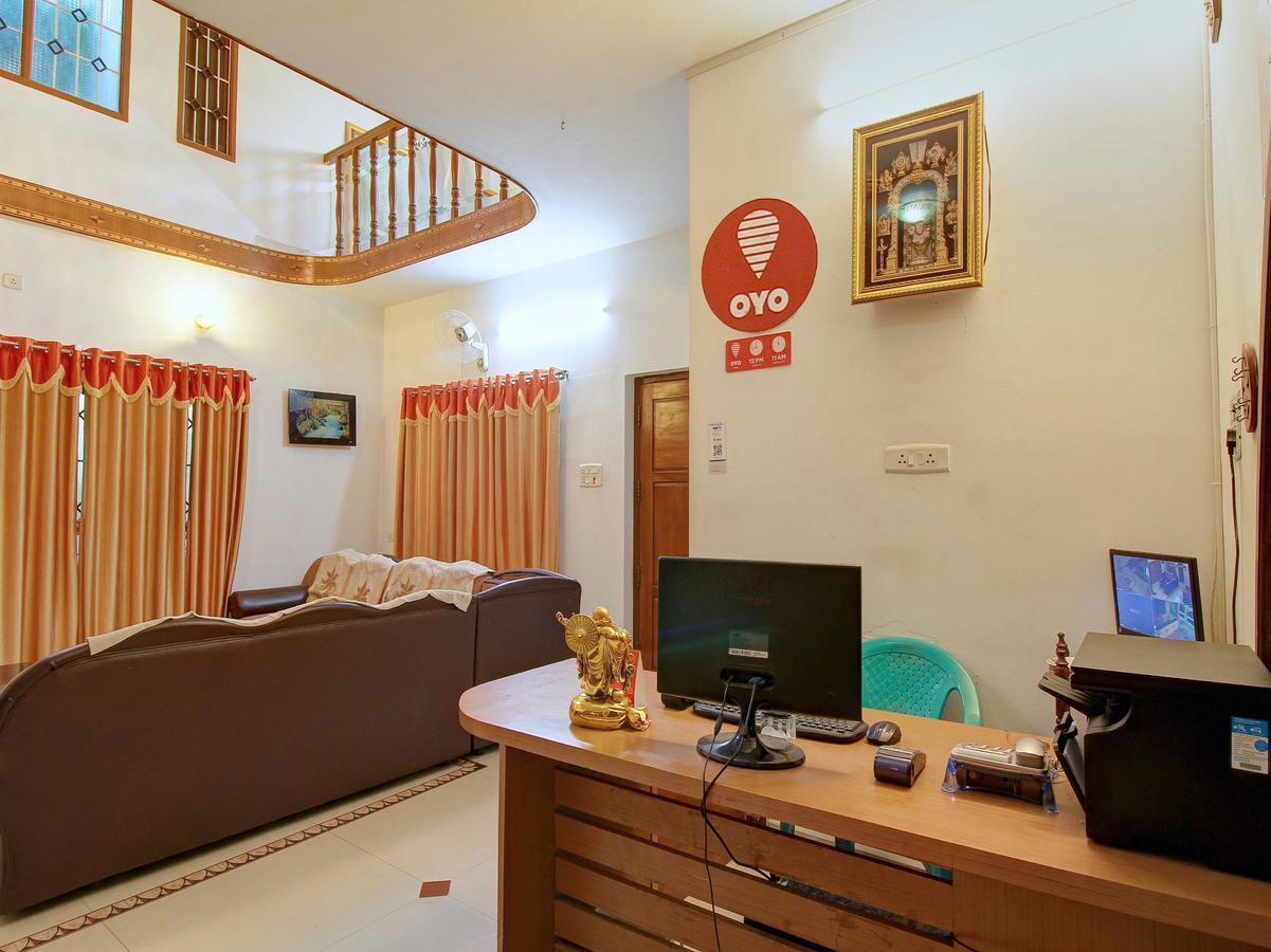 Hotel Oyo 5287 Velachery