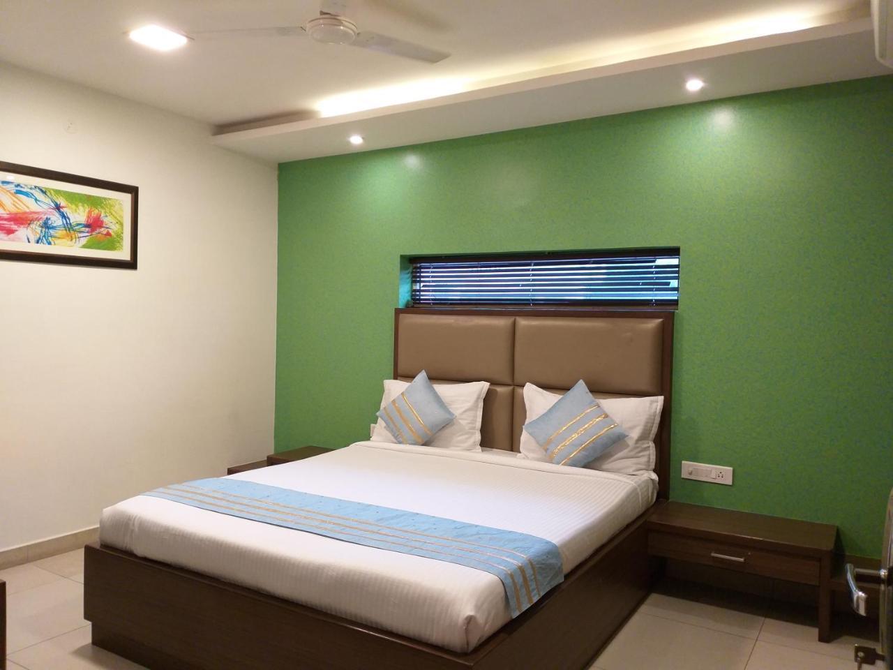 Raj Residency Near Us Consulate 3* Chennai