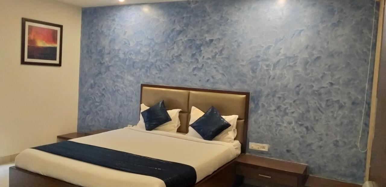 Raj Residency Near Us Consulate 3* Chennai