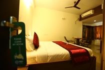 Oyo Velachery Railway Station Apartment Chennai