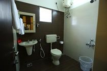 Oyo Velachery Railway Station Apartment Chennai