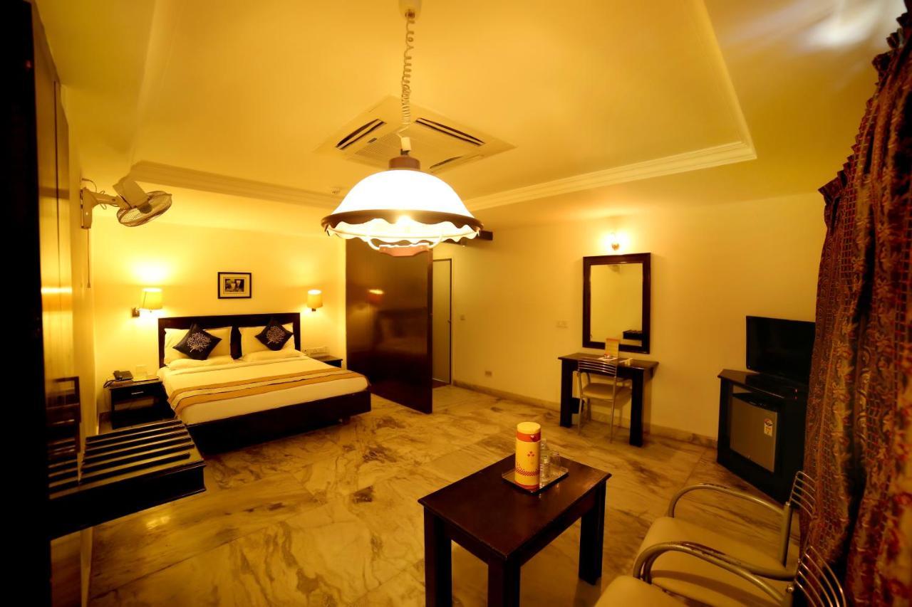Nayagara 3* Chennai