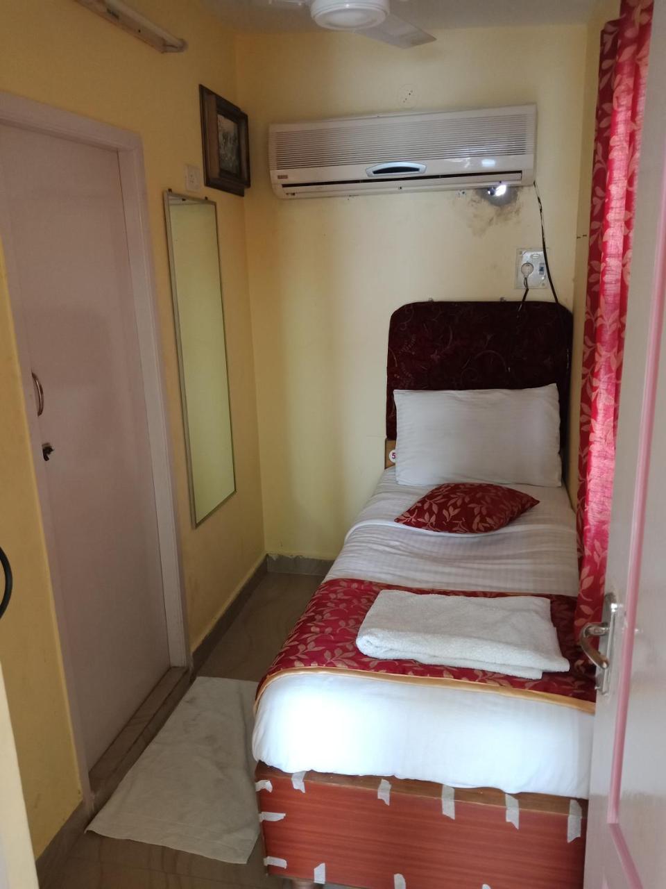 Sai Ramesh Guest house Chennai