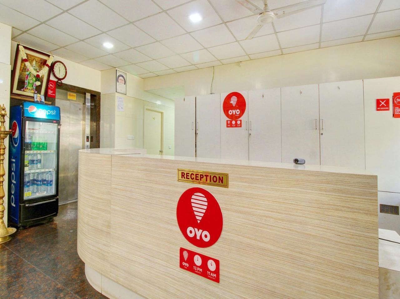 Hotel Oyo 3547 Raj Guru Residency
