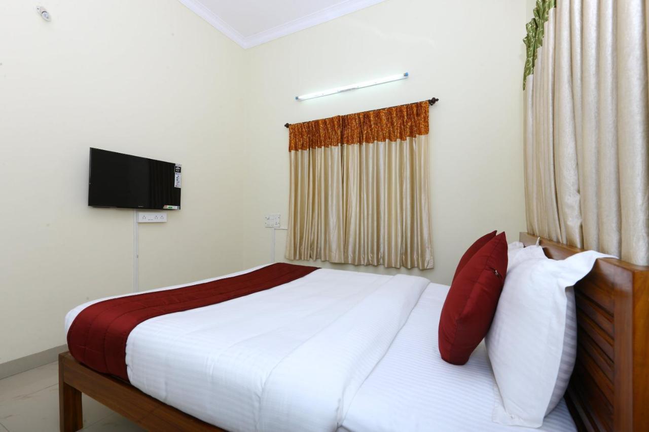 Oyo 9257 Egmore 3*