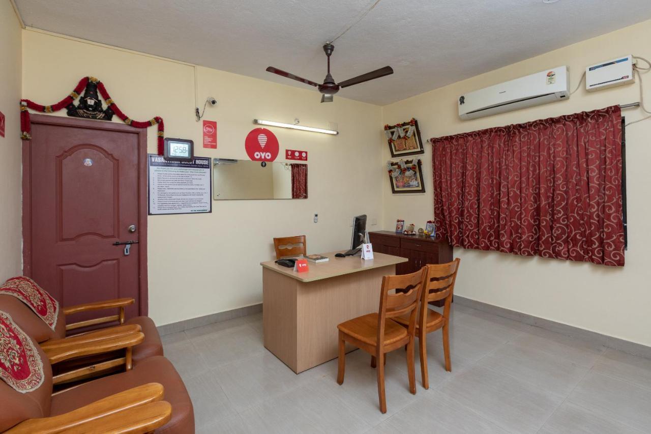Guest house Oyo 16622 Vasantham 2*