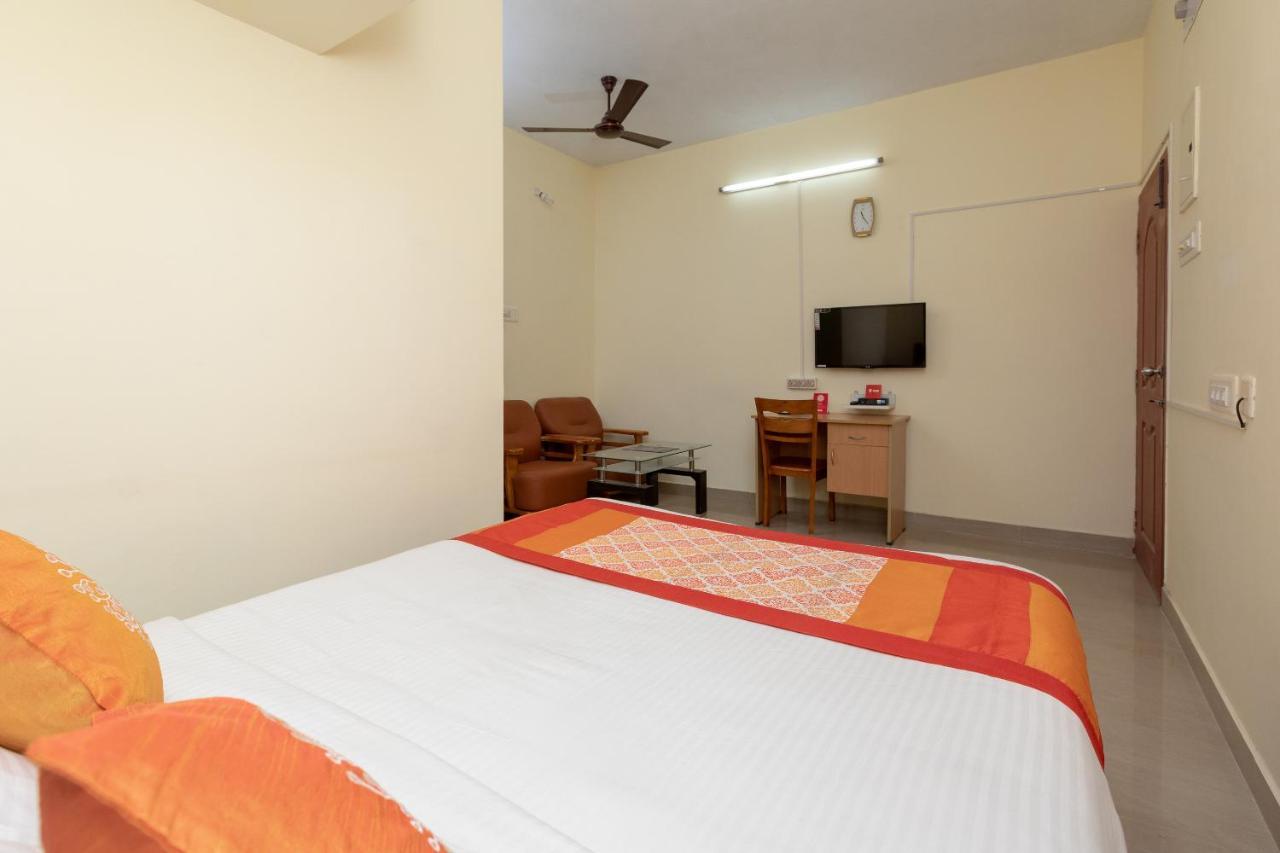 Guest house Oyo 16622 Vasantham 2*
