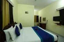 Oyo Anna Nagar Shanti Colony Apartment *