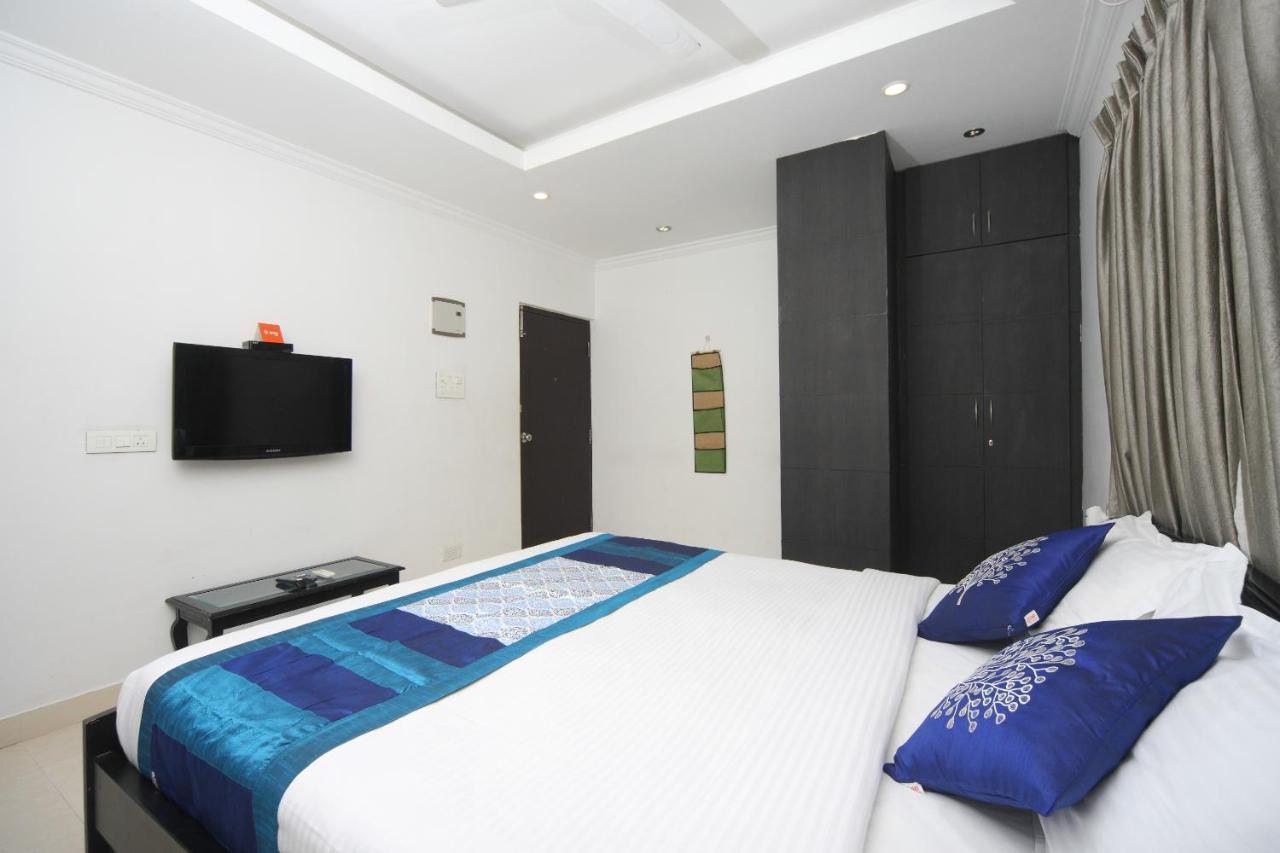 Oyo 17030 Bluten 3* Chennai
