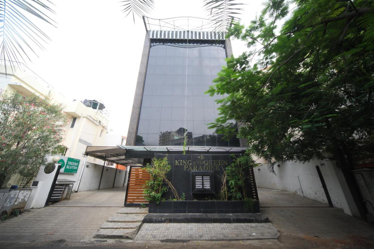 Hotel Oyo 17030 Bluten Chennai