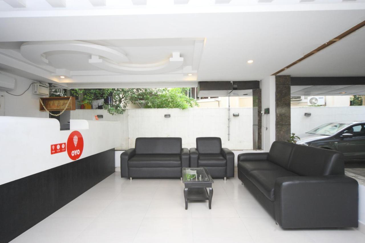 Oyo 17030 Bluten Hotel Chennai