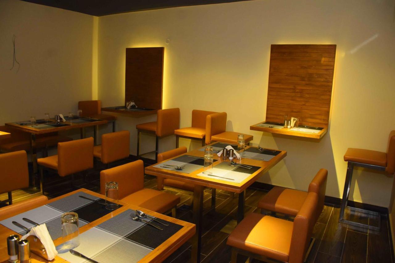 Hotel Sai Krish Grand 3*