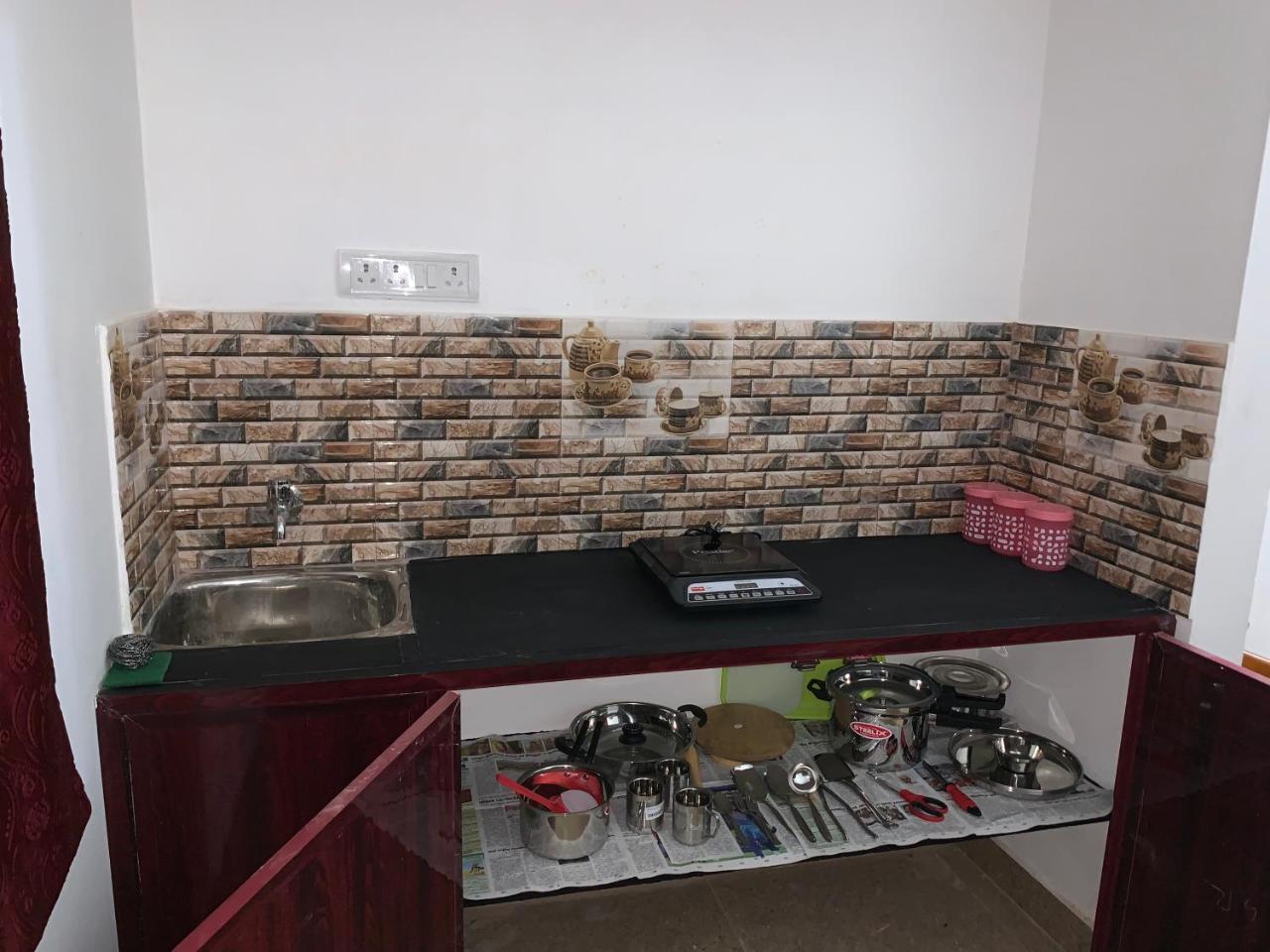 Apartment Temple Tree Homes Next To Apollo & Sankara Nethralaya Hospitals Service With Kitchen