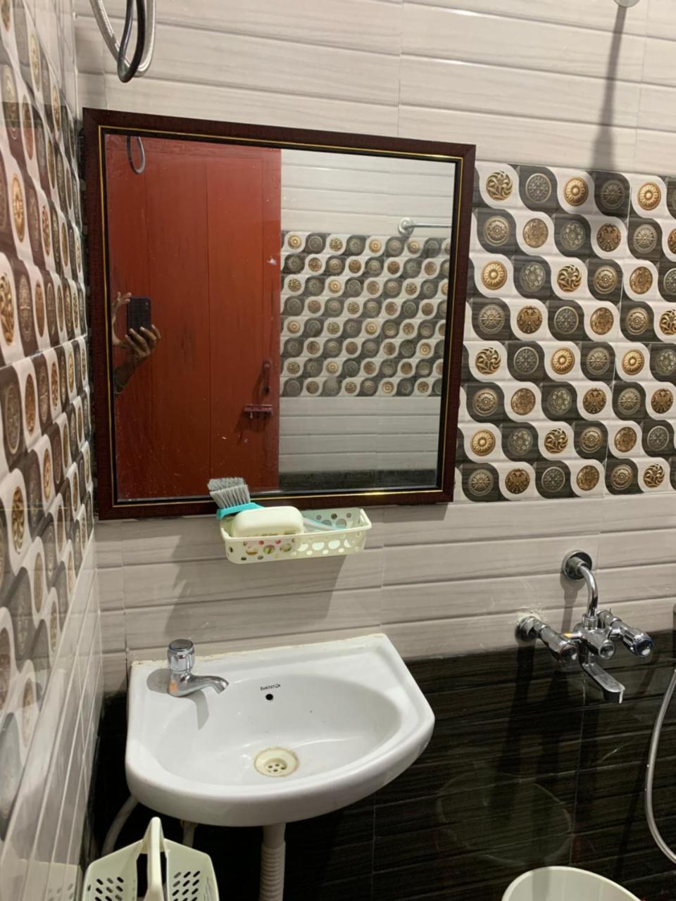 Temple Tree Homes Next To Apollo & Sankara Nethralaya Hospitals Service With Kitchen Apartment