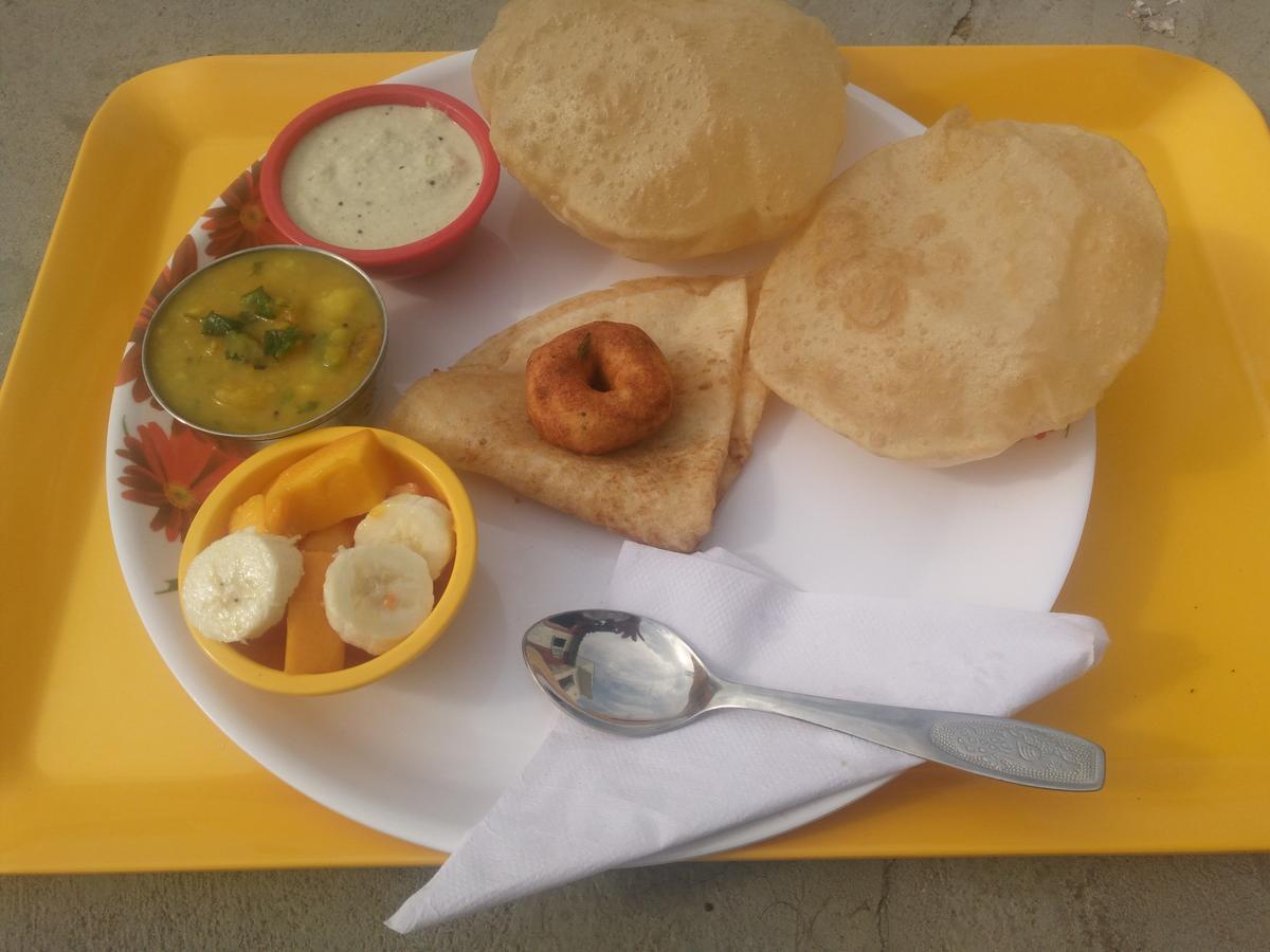 Guest house Ann Residency Chennai
