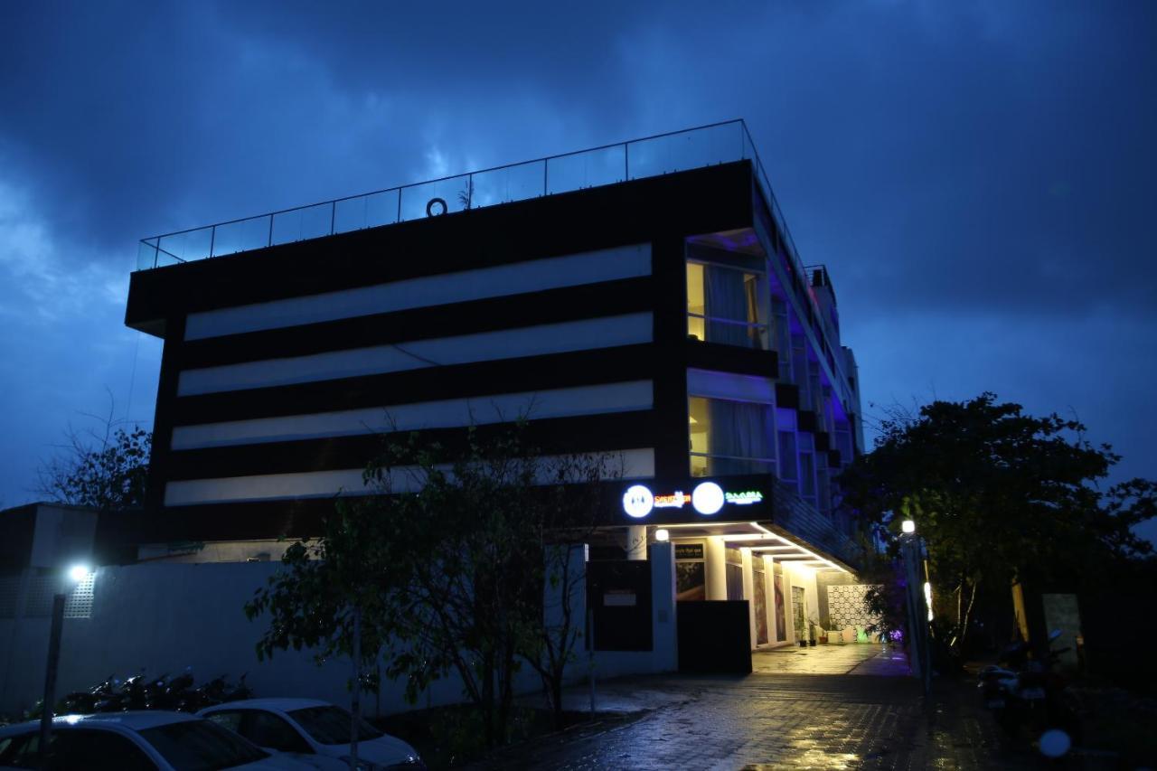 Hotel The Bentley Seaside Boutique 4*