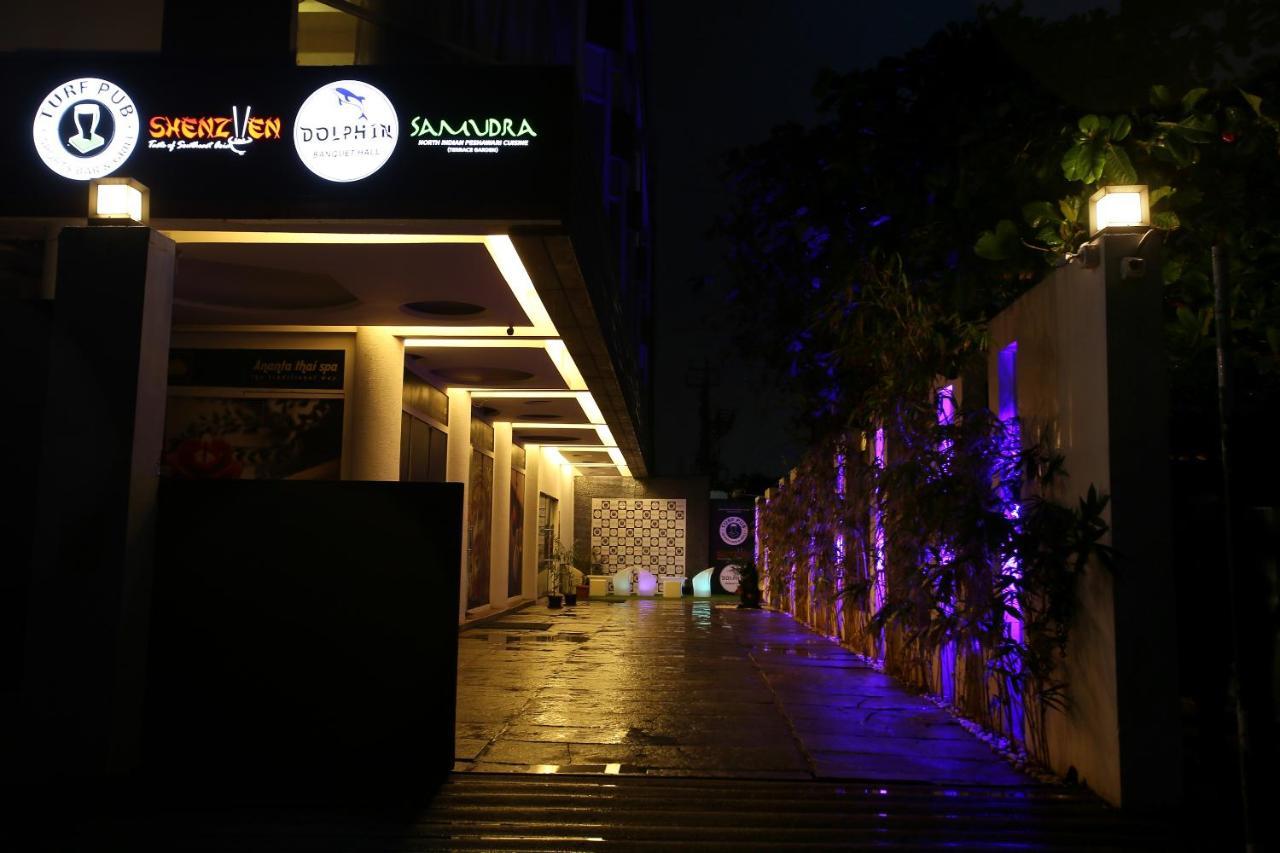The Bentley Seaside Boutique Hotel 4*
