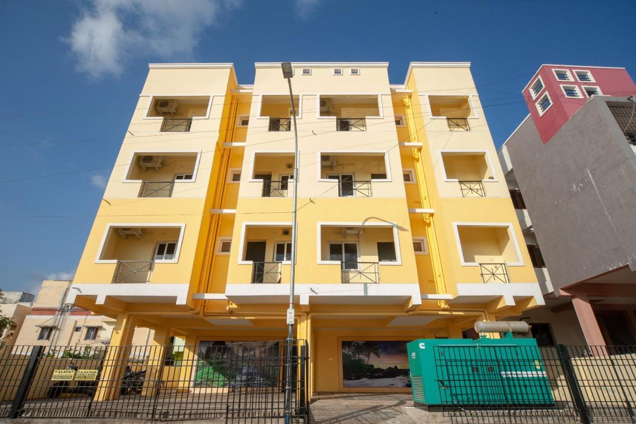 Oyo 24215 Flagship Pjp Park 3* Chennai