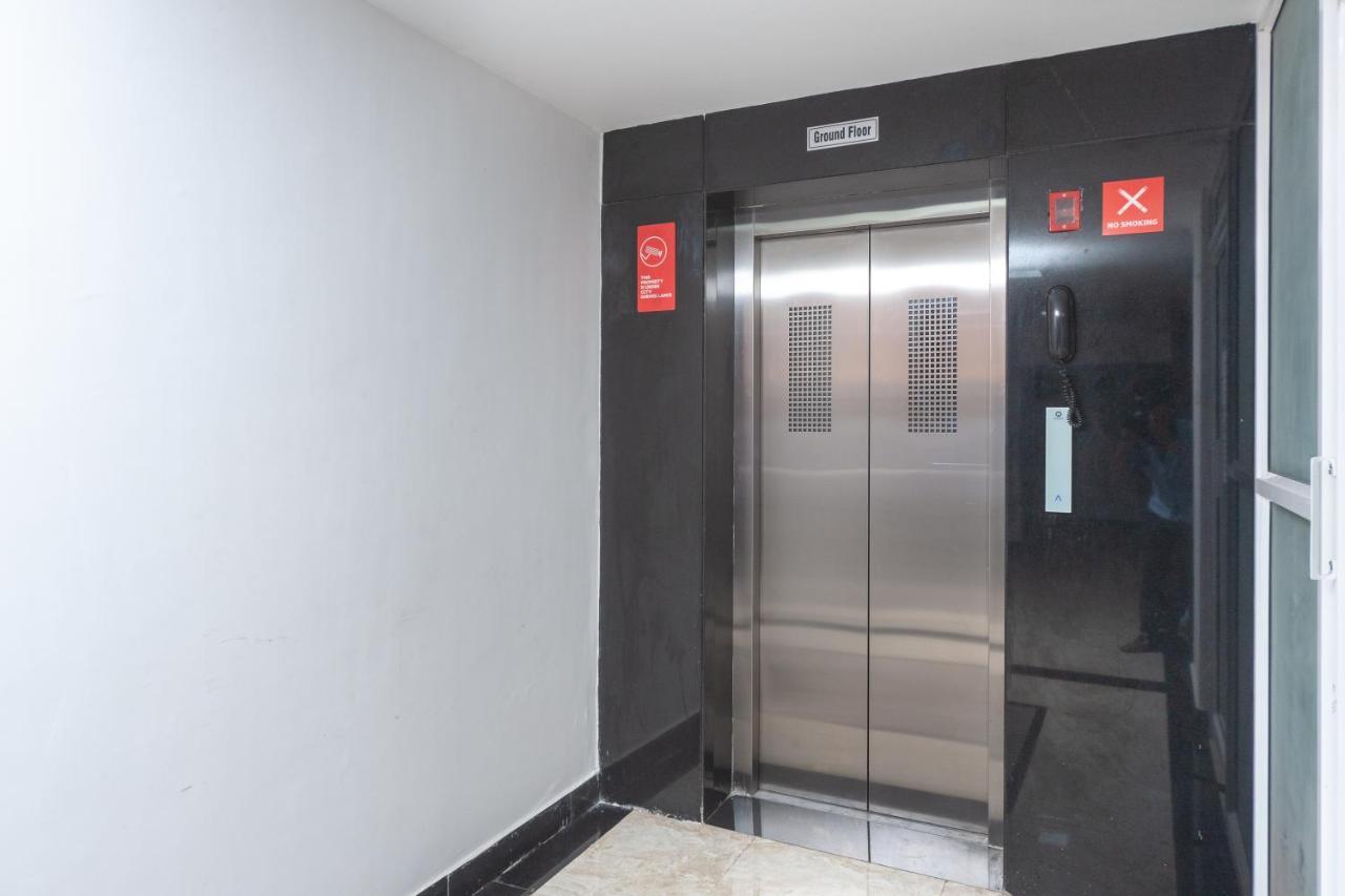 Hotel Collection O 22588 Gulnar Near Apollo Hospital