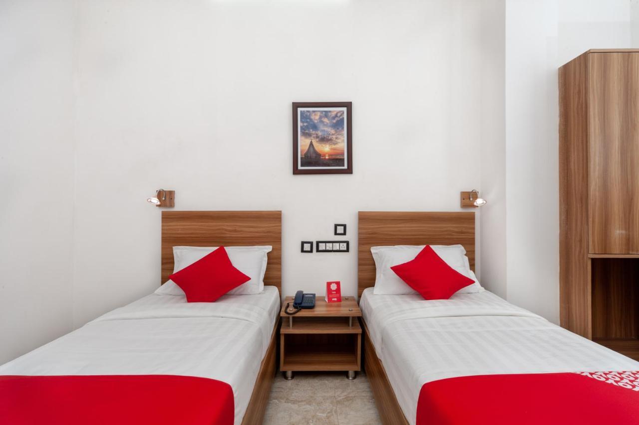 Collection O 22588 Gulnar Near Apollo Hospital Hotel 3*