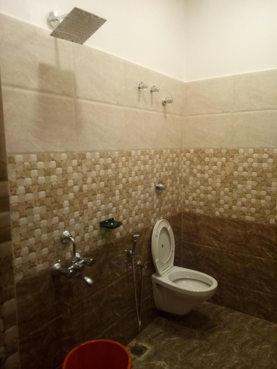 Hotel Rb Residency Amb *