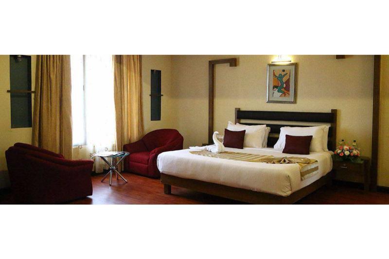 Hotel Regenta Central Deccan Chennai, Royapettah 4*