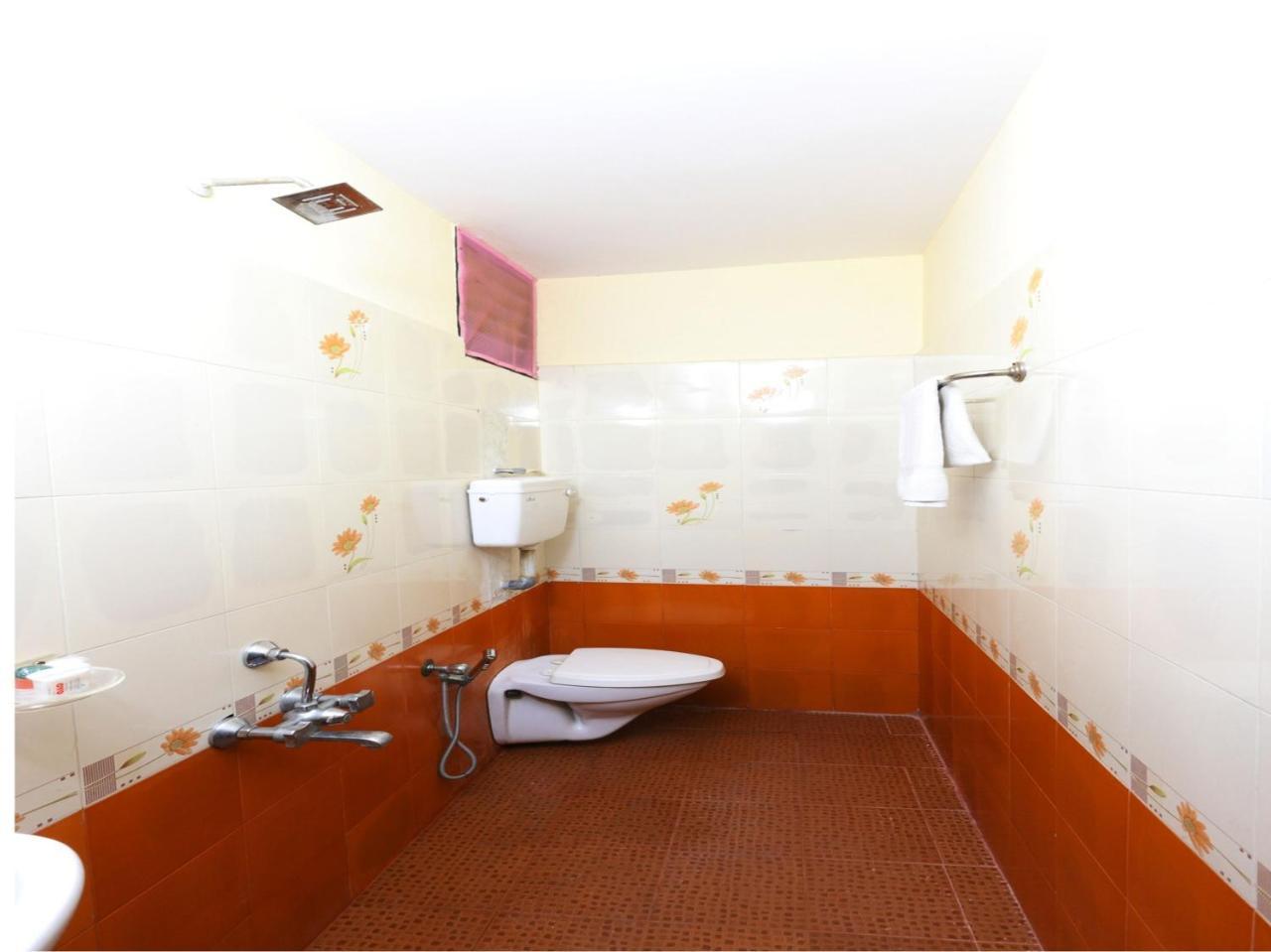 Hotel Oyo 14037
