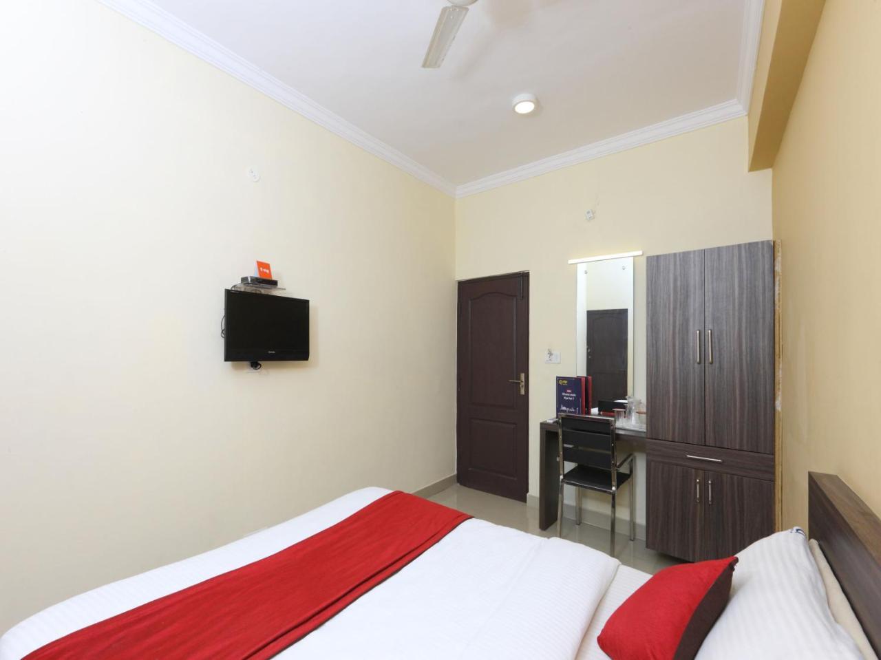 Hotel Oyo 14037 3*