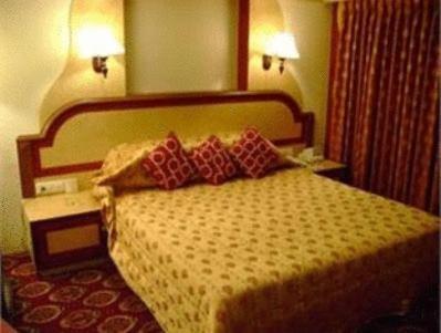 The Checkers 4* Chennai