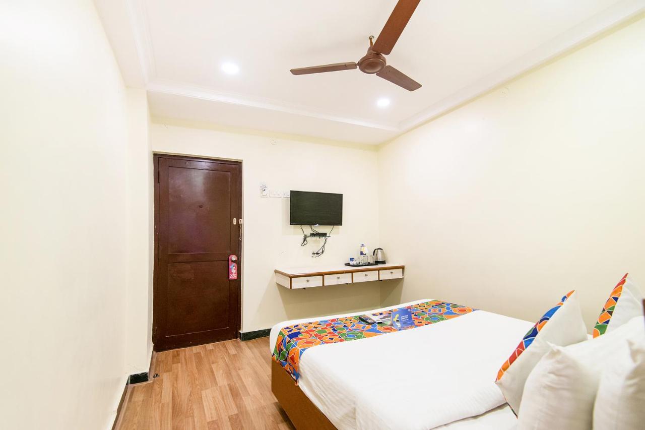 Hotel Fabexpress Black Pearl T Nagar Chennai