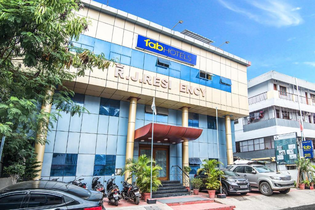 Hotel Fabexpress Black Pearl T Nagar