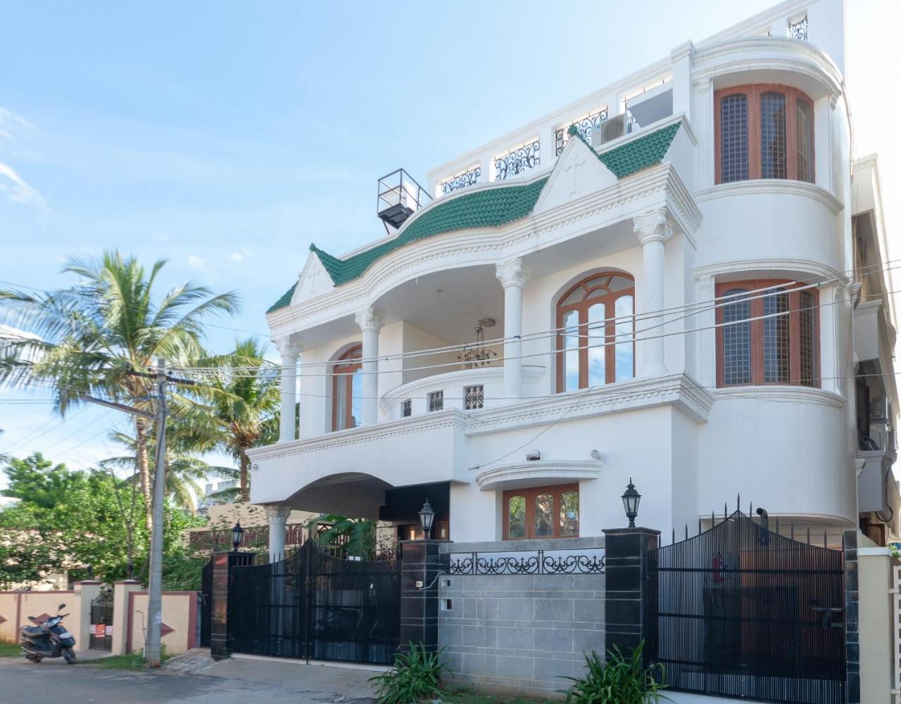Oyo Flagship 23566 Daffodils Nest Pallikaranai 3*