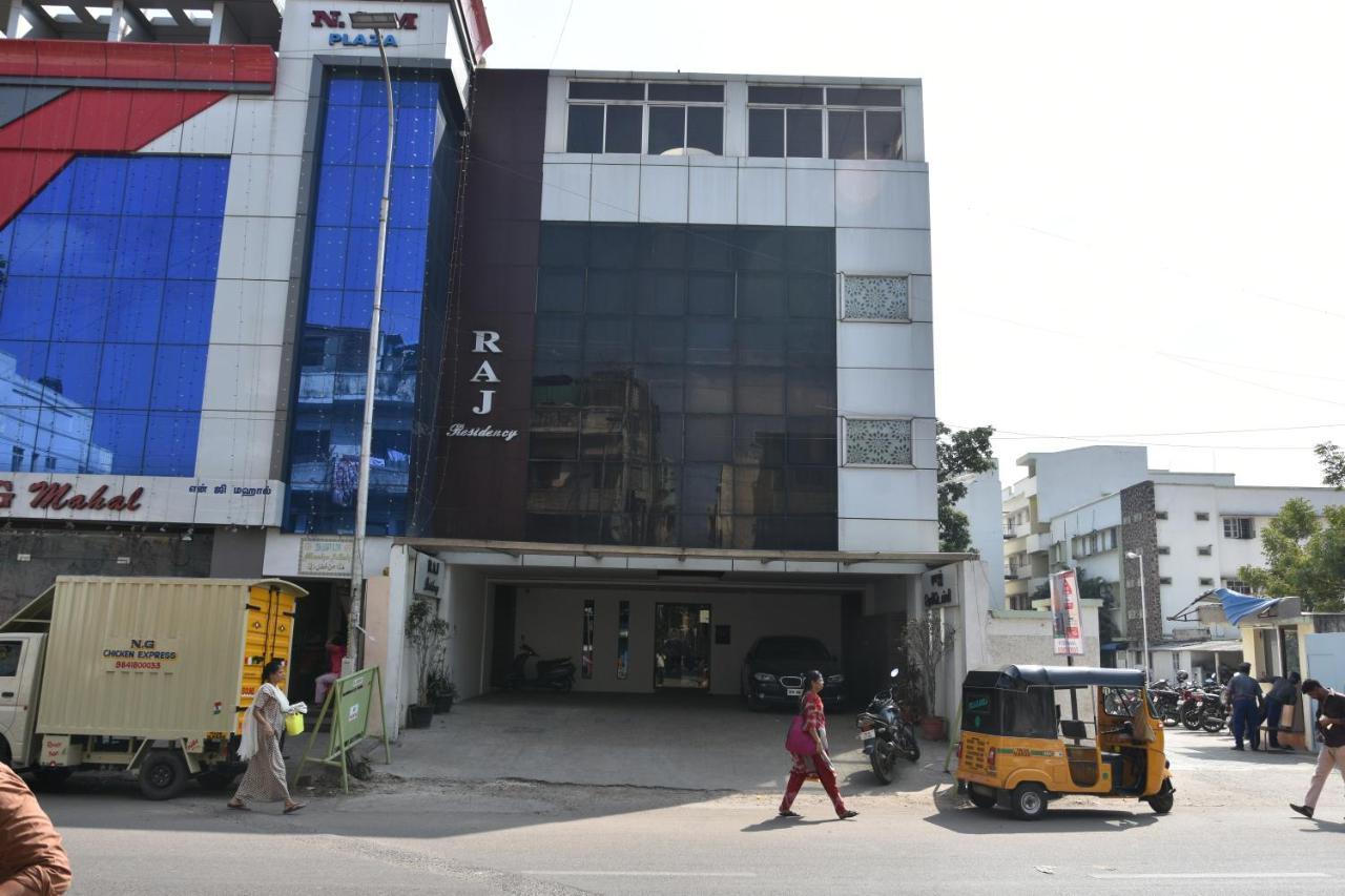 Raj Residency Near Us Consulate 3*