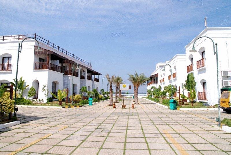 Le Waterina & Hotel 4*
